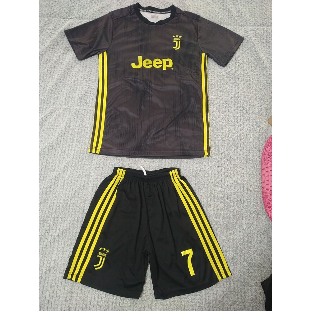 Ronaldo No 7 Jersey Shorts Set Sz 28